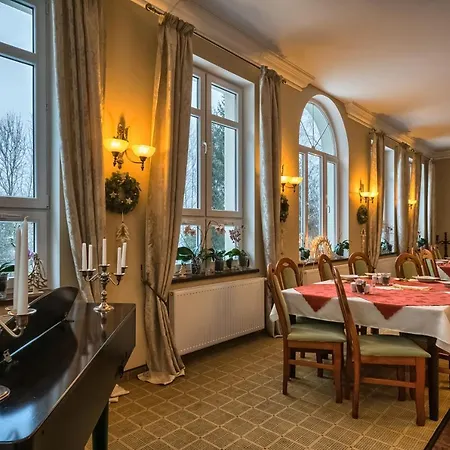 Hotell Berliner Świeradów-Zdrój